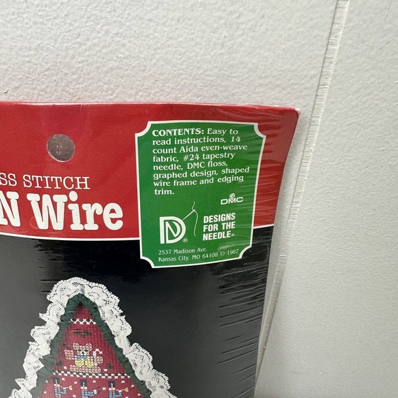 Designs for the Needle Counted Cross Stitch Kit Toy Land Trim N Wire Christmas - Picture 3 of 7